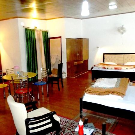 Goroomgo Moon Nainital Near Naini Lake - Parking & Lift Facilities -Hygiene And Spacious Room - Best Seller Luaran gambar