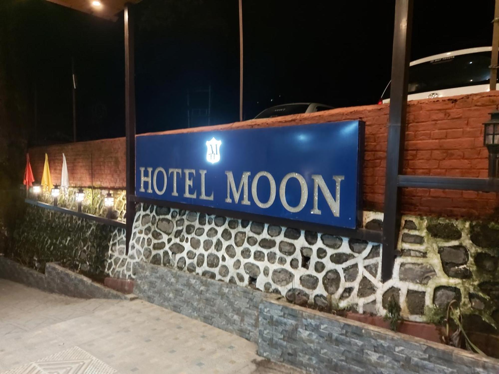 Goroomgo Moon Nainital Near Naini Lake - Parking & Lift Facilities -Hygiene And Spacious Room - Best Seller Luaran gambar